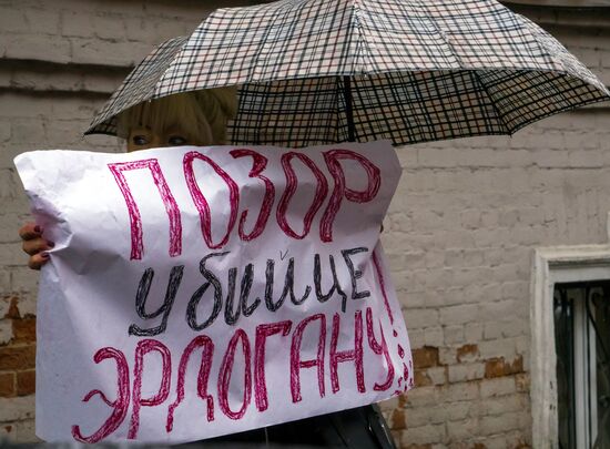 Protests in Russia against Turkish Air Forces' actions