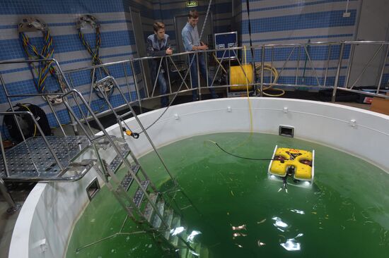 Marlin-350 remote controlled unmanned submersible is tested