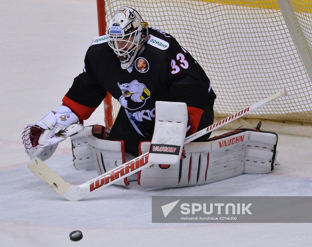 Kontinental Hockey League. Traktor vs. Metallurg Magnitogorsk