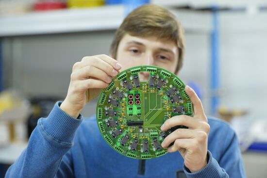 Marlin-350 remote controlled unmanned submersible is tested