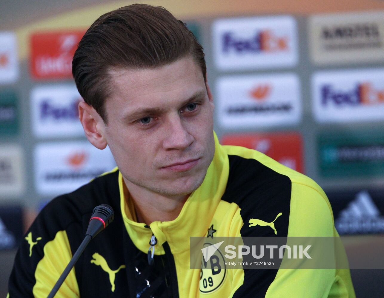 UEFA Europa League. FC Borussia Dortmund holds training session