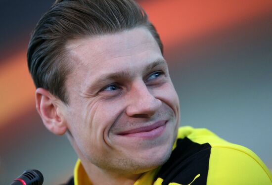 UEFA Europa League. FC Borussia Dortmund holds training session