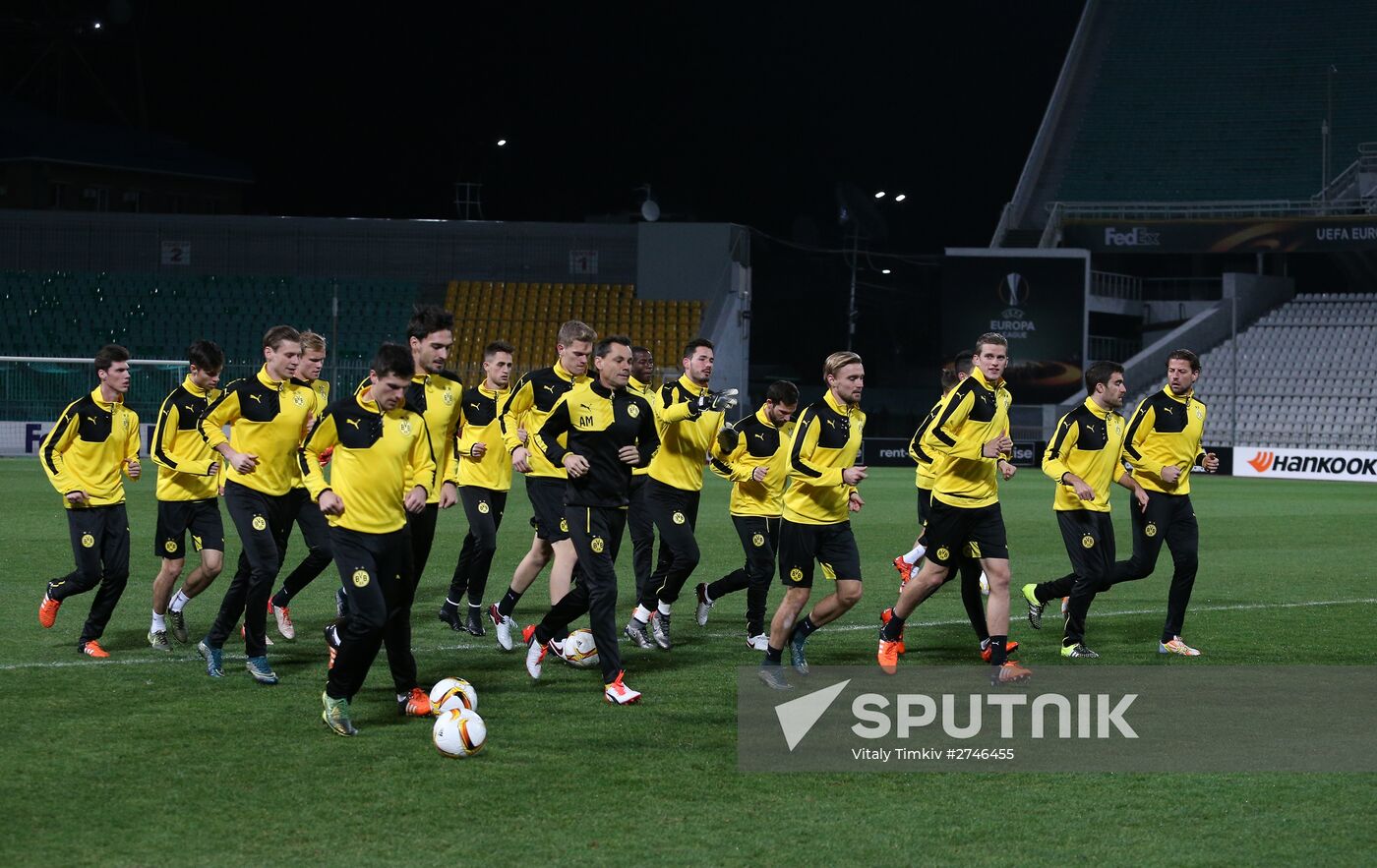 UEFA Europa League. FC Borussia Dortmund holds training session