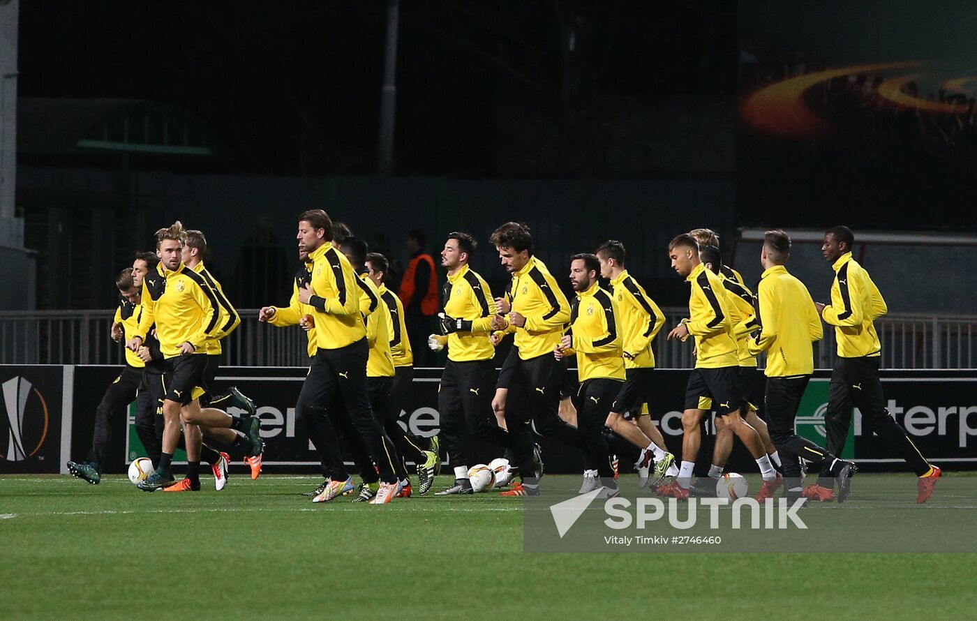 UEFA Europa League. FC Borussia Dortmund holds training session