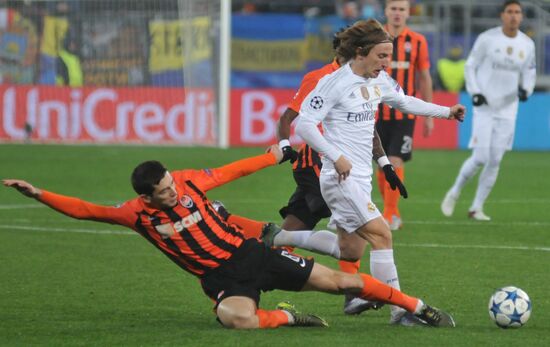 UEFA Champions League. Shakhtar vs. Real