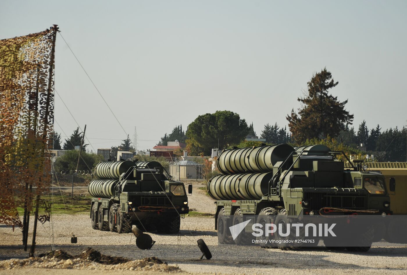 Russia deploys S-400 air defence missile system in Syria