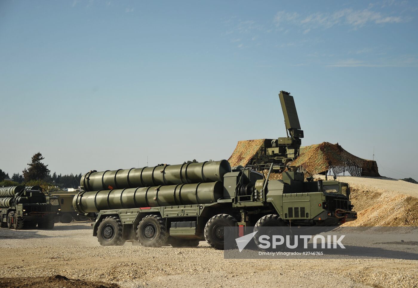 Russia deploys S-400 air defence missile system in Syria