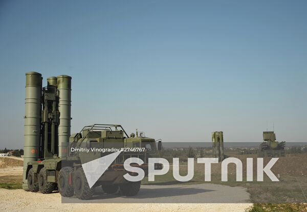 Russia deploys S-400 air defence missile system in Syria