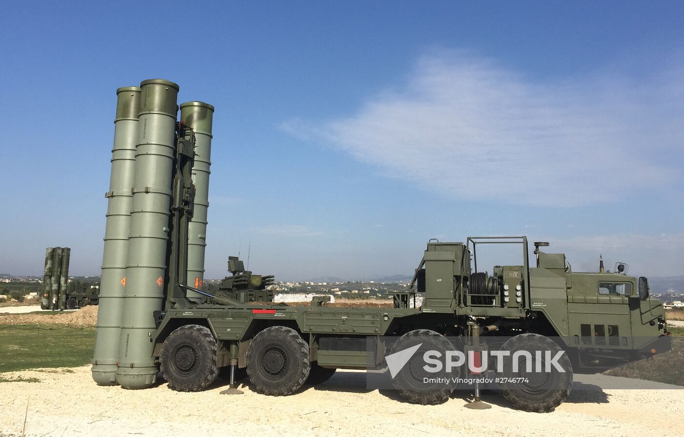Russia deploys S-400 air defence missile system in Syria