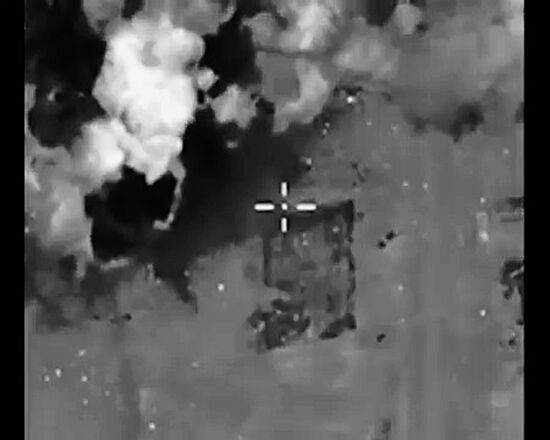 Russian Air Force strikes Islamic State positions in Syria