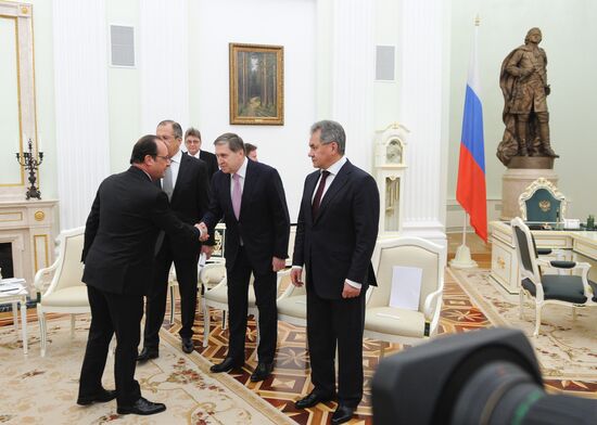 President Putin meets with French President François Hollande