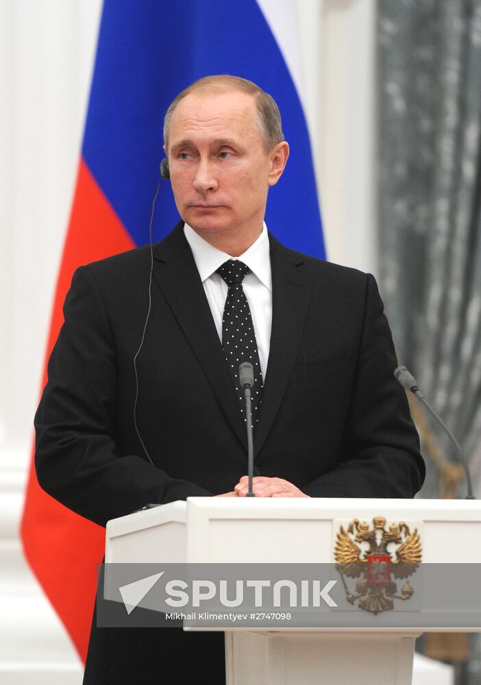 President Putin meets with French President François Hollande