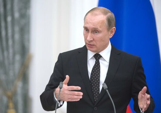 President Putin meets with French President François Hollande