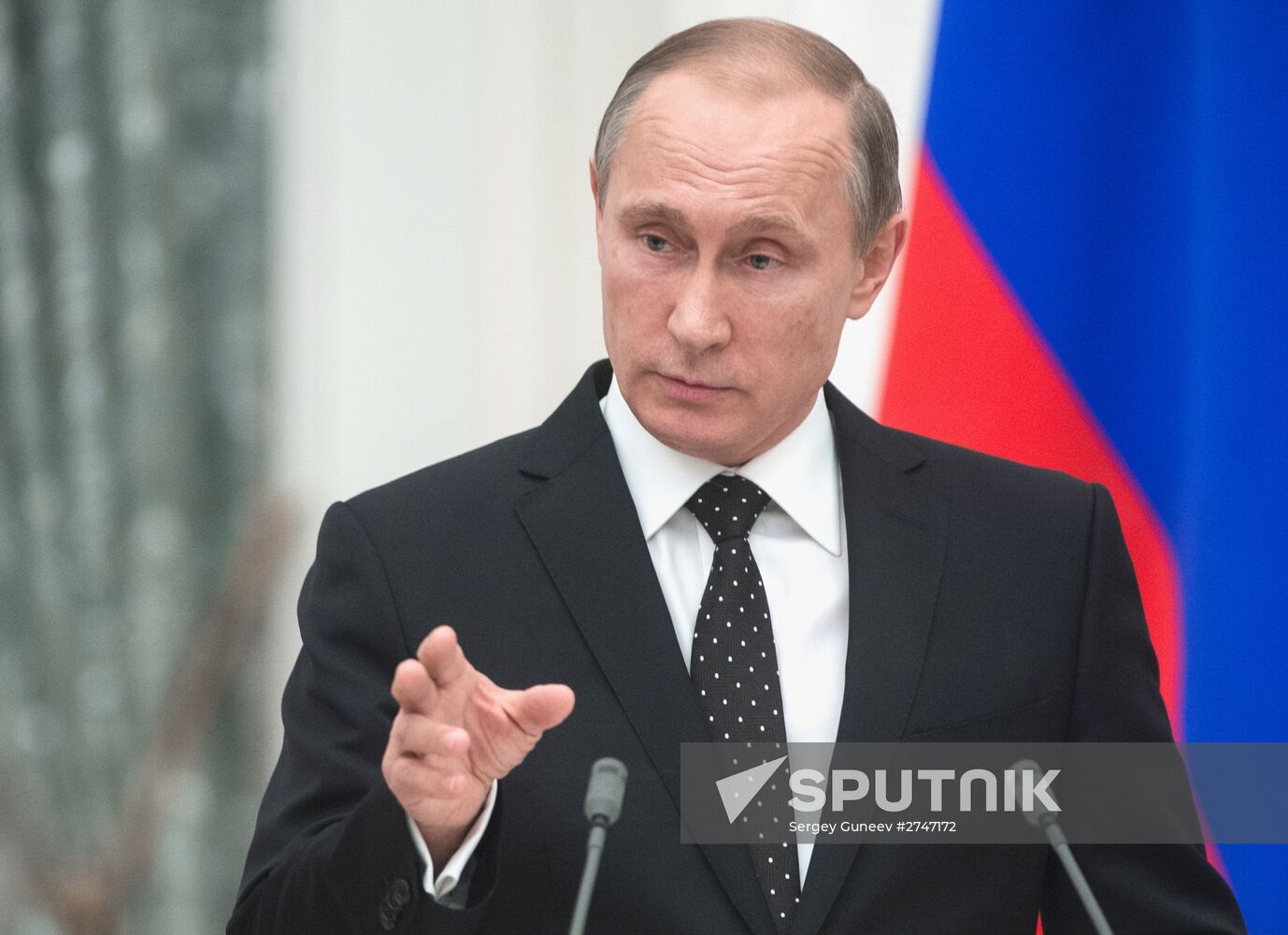 President Putin meets with French President François Hollande