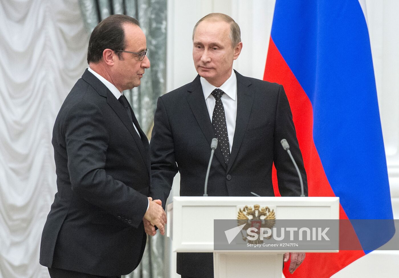 President Putin meets with French President François Hollande
