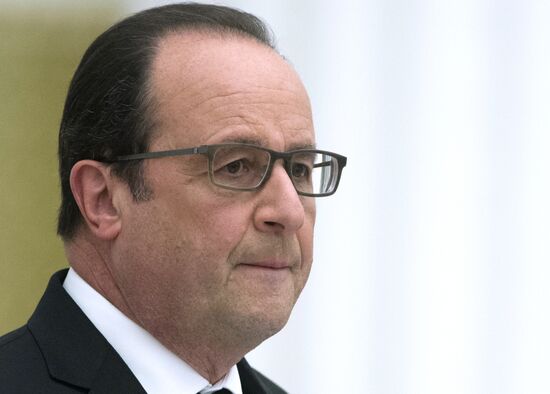 President Putin meets with French President François Hollande