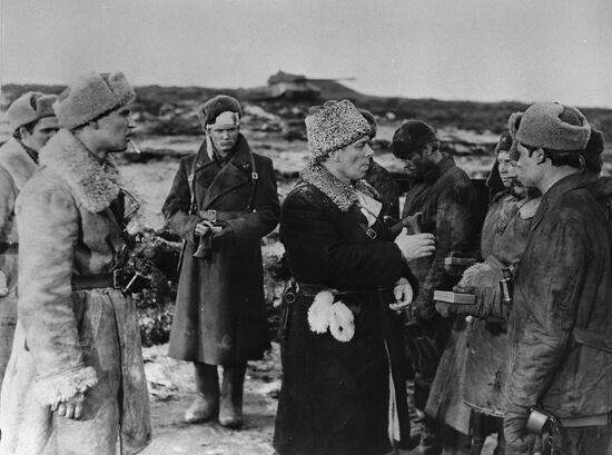 Film "Hot snow"