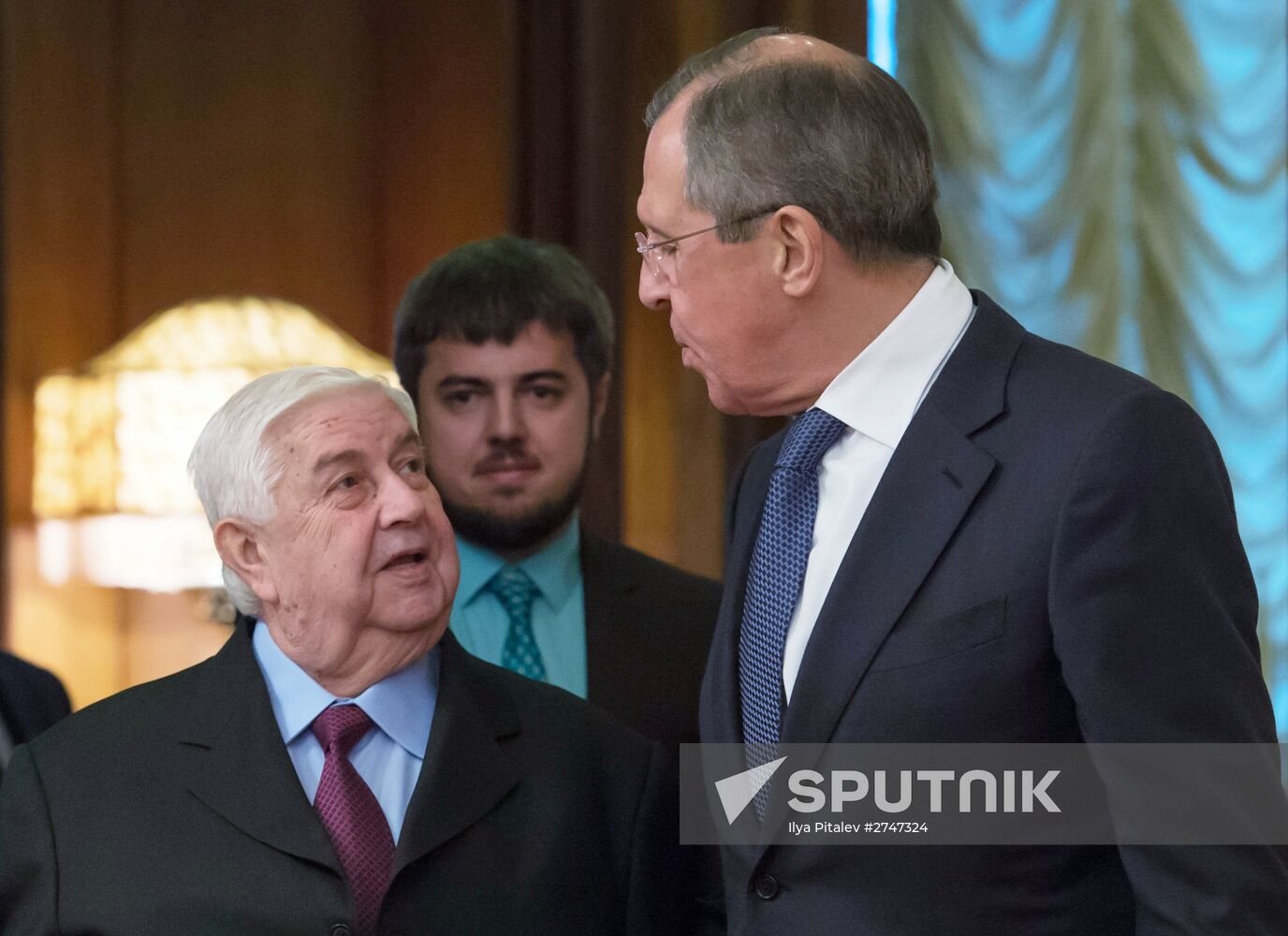 Foreign Minister Sergei Lavrov meets with Syrian counterpart, Walid al-Muallem