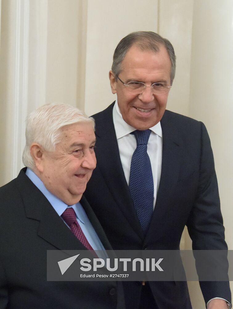 Foreign Minister Sergei Lavrov meets with Syrian counterpart, Walid al-Muallem