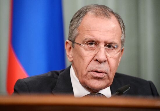 Foreign Minister Sergei Lavrov meets with Syrian counterpart, Walid al-Muallem