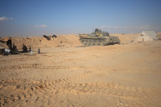 Forward positions of Syrian Armed Forces fighters near Palmyra
