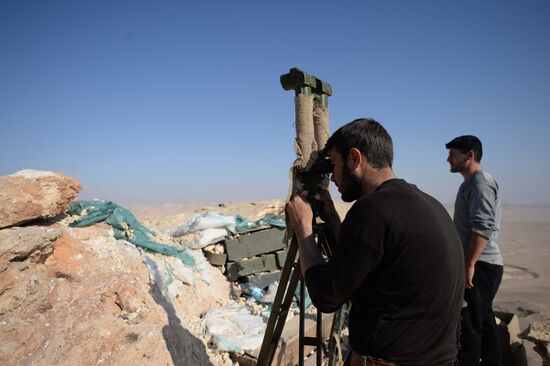 Forward positions of Syrian Armed Forces fighters near Palmyra