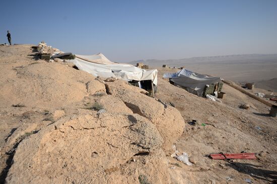 Forward positions of Syrian Armed Forces fighters near Palmyra