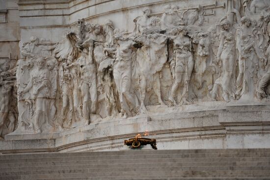 Cities of the world. Rome