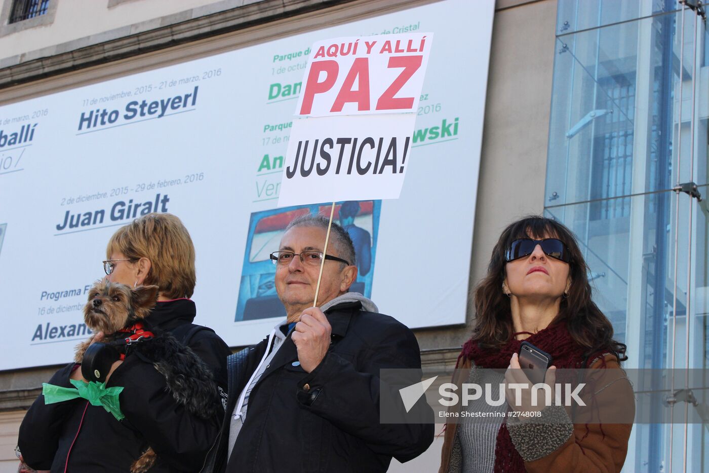 Anti-war rally in Madrid