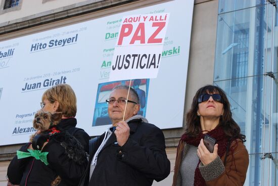 Anti-war rally in Madrid
