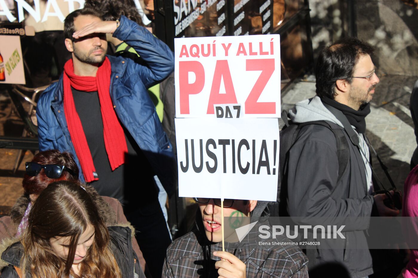 Anti-war rally in Madrid
