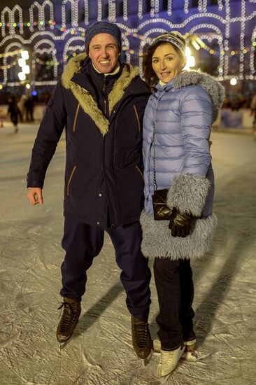 GUM Skating Rink and GUM Fair open at Red Square