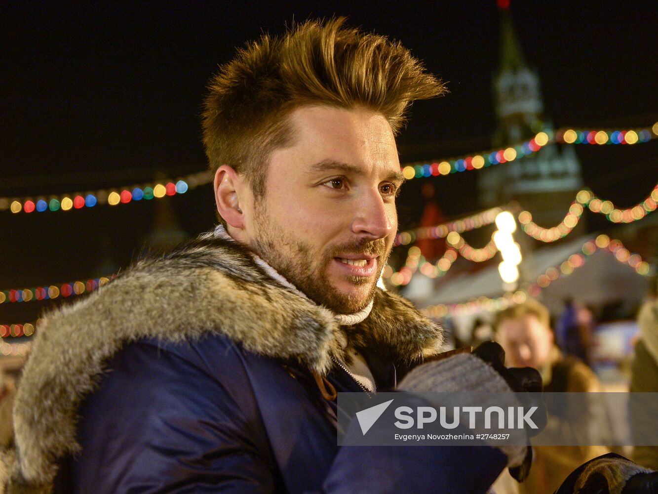 GUM Skating Rink and GUM Fair open at Red Square