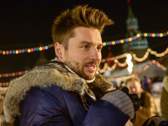 GUM Skating Rink and GUM Fair open at Red Square