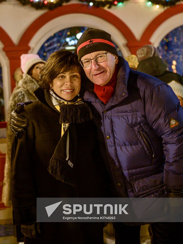 GUM Skating Rink and GUM Fair open at Red Square