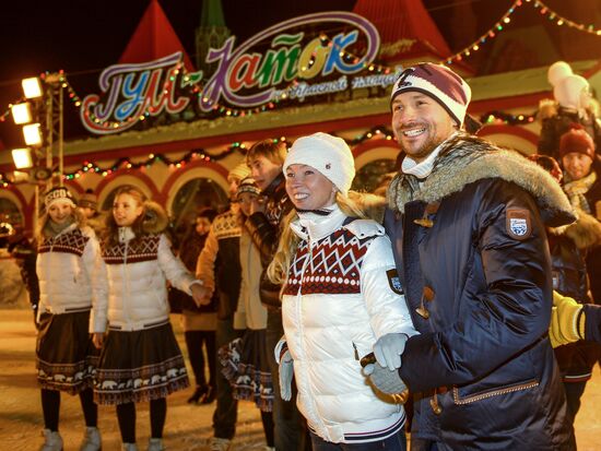 GUM Skating Rink and GUM Fair open at Red Square