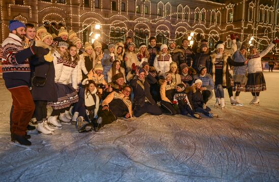 GUM Skating Rink and GUM Fair open at Red Square