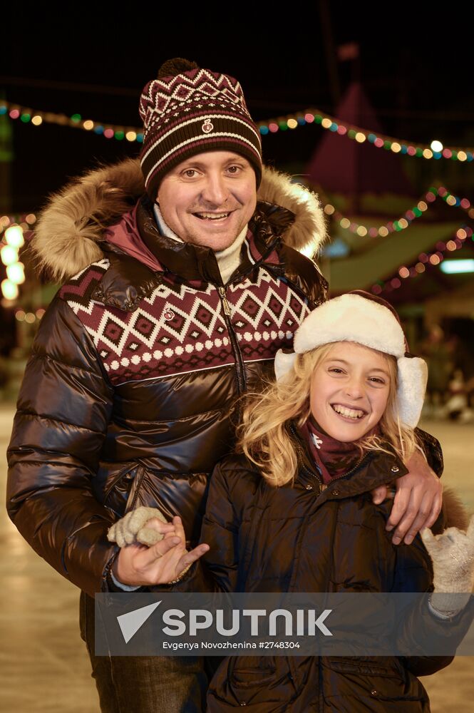 GUM Skating Rink and GUM Fair open at Red Square