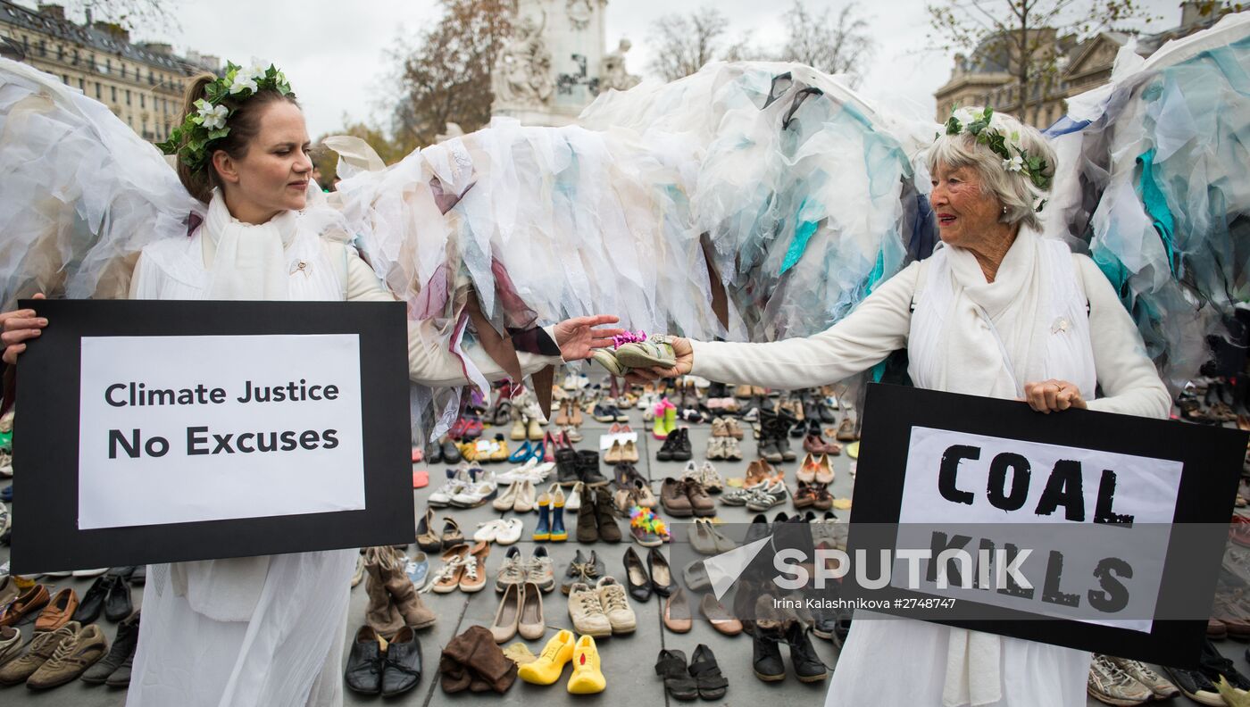 Unrest during environmental rallies in Paris