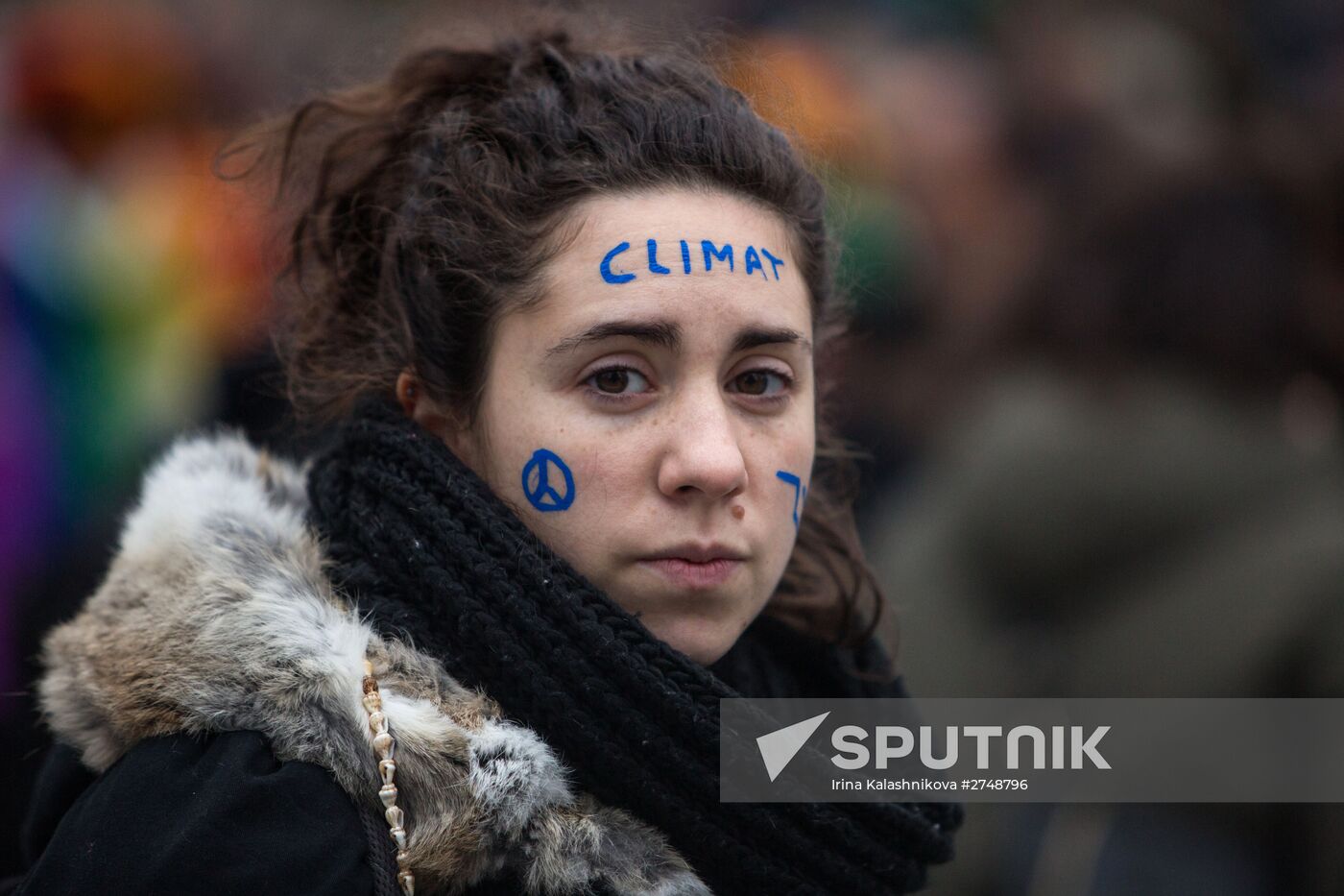 Unrest during environmental rallies in Paris
