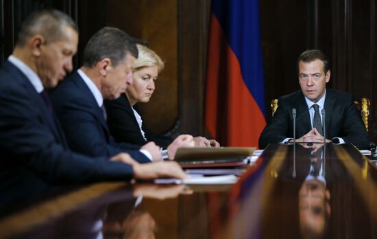 Russian Prime Minister Dmitry Medvedev meets with deputy prime ministers