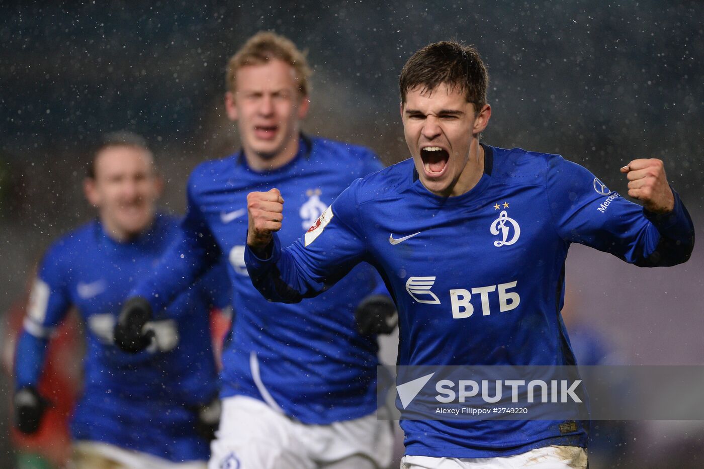 Russian Football Premier League. Dynamo vs. Lokomotiv