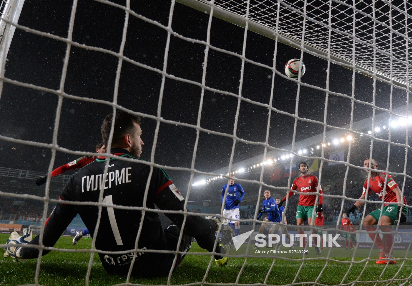 Russian Football Premier League. Dynamo vs. Lokomotiv