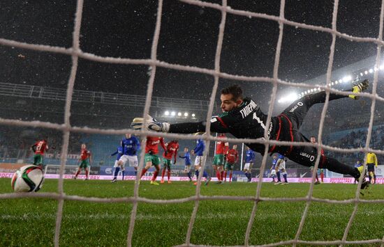 Russian Football Premier League. Dynamo vs. Lokomotiv