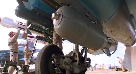 Russia's Su-34 jets carry air-to-air missiles in Syria