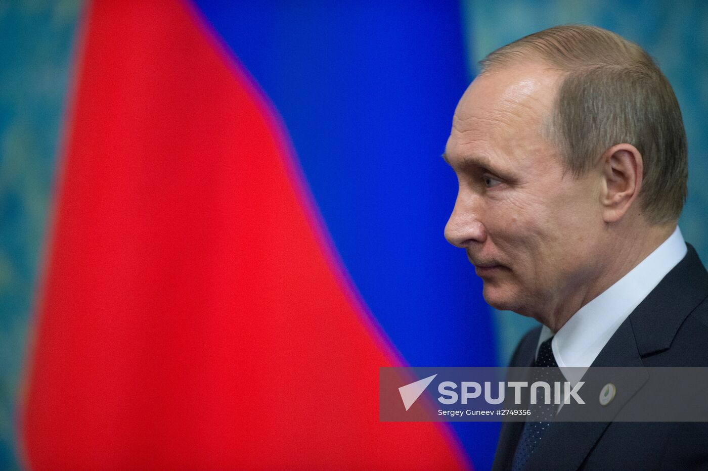 Russian President Vladimir Putin visits France