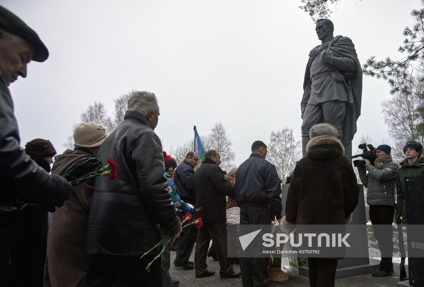 Monument to Soviet soldiers unveiled in Leningrad Region