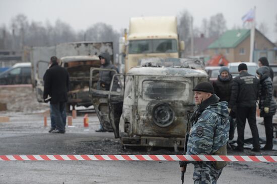 Police car attacked by gunfire in St. Petersburg