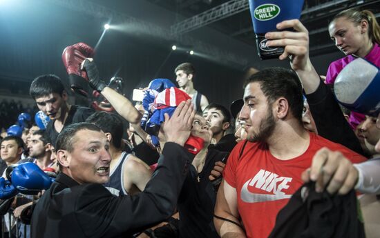 Boxer Floyd Mayweather's open training session in Moscow