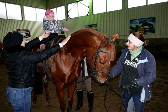 Therapeutic riding center in Donetsk